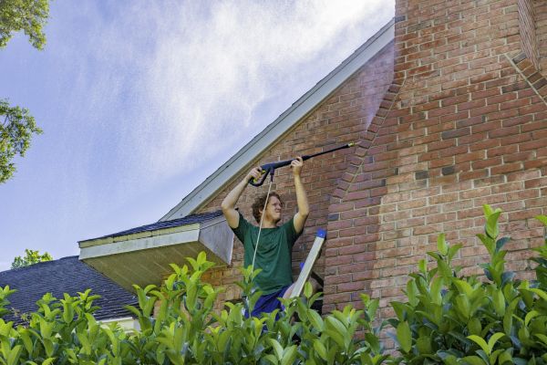 Brick House Cleaning in Iowa City