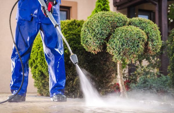 Driveway Cleaning in Iowa City