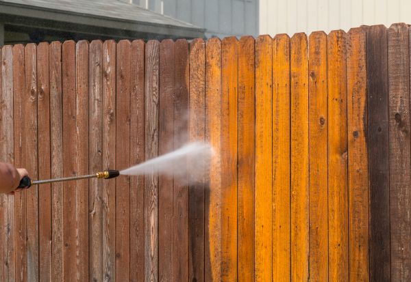 Fence Power Washing in Iowa City
