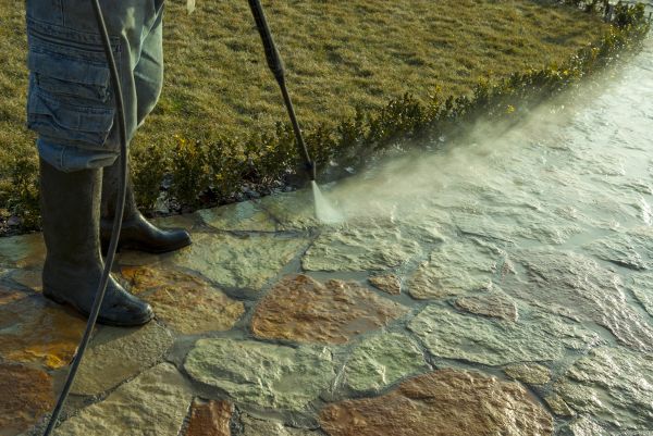 Stone Power Washing in Iowa City