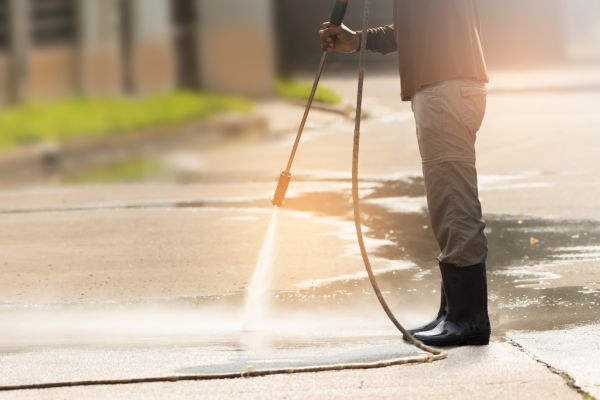 Residential Concrete Cleaning in Iowa City