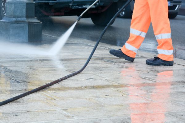 Concrete Jet Washing in Iowa City