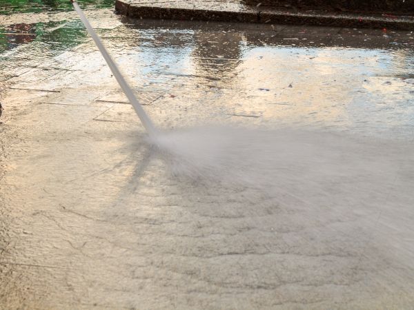 Pavement Cleaning Service in Iowa City