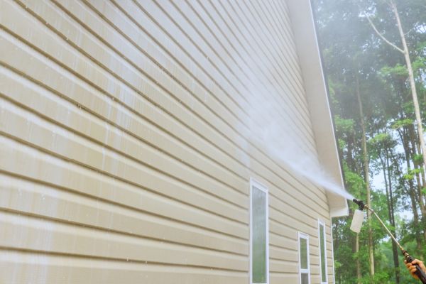 Home Exterior Washing in Iowa City