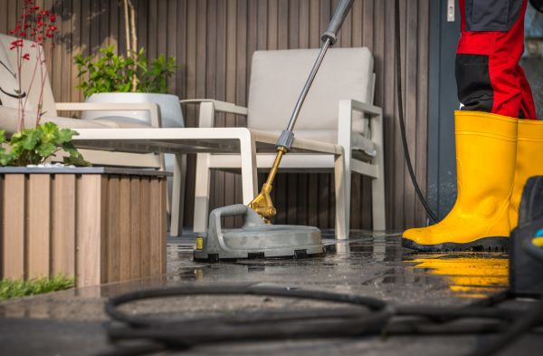 Townhouse Patio Cleaning in Iowa City