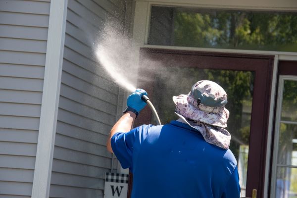 Siding Pressure Washing in Iowa City