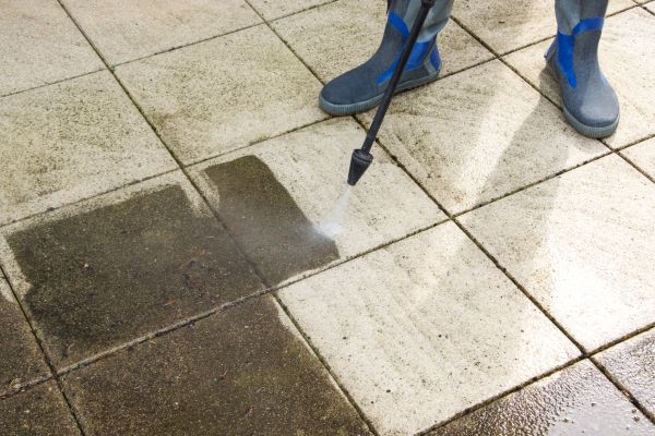 Outdoor Concrete Cleaning in Iowa City