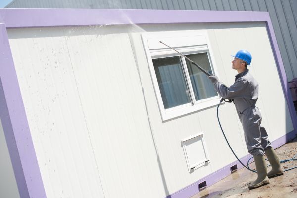 Apartment Pressure Washing in Iowa City